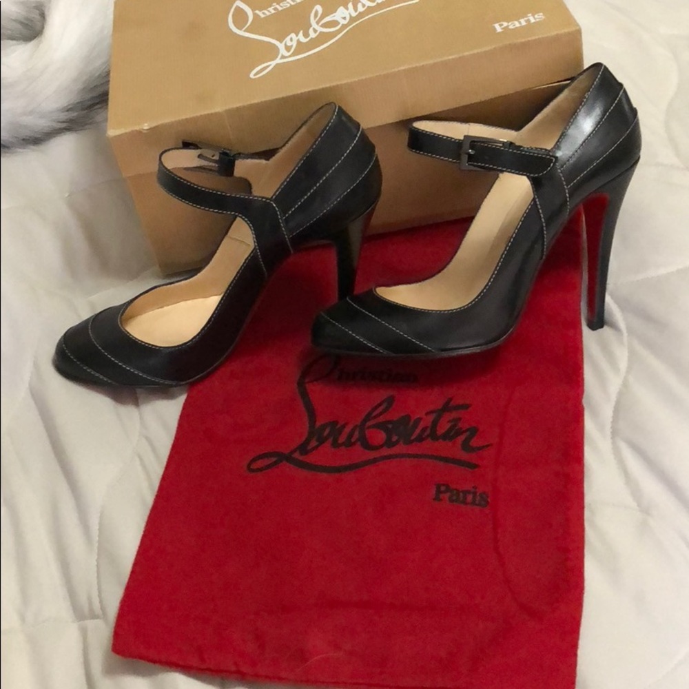 Christian Louboutin Mary Janes - Picture 3 of 5